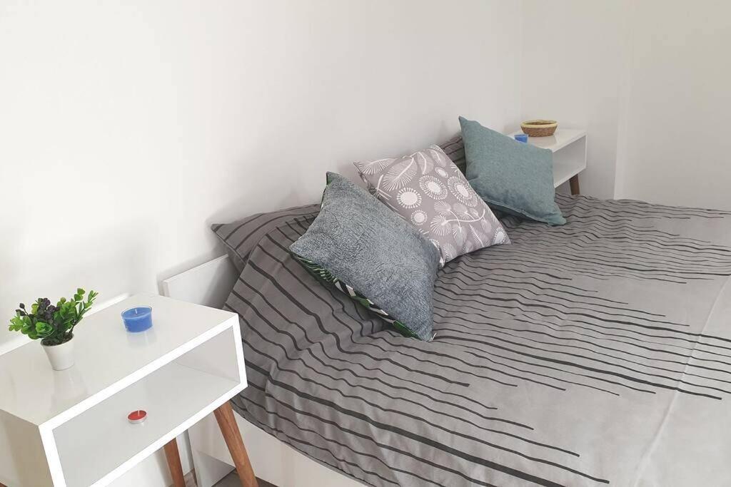 2+1 Apartm With Garden + Balcony , At Ladies Beach Kusadası Extérieur photo