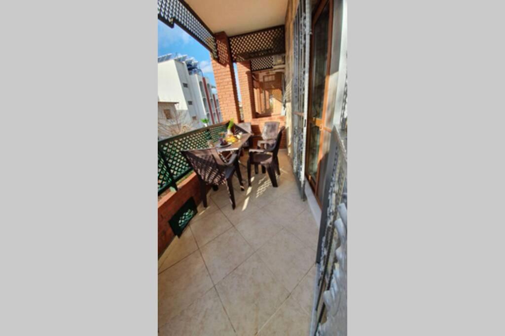 2+1 Apartm With Garden + Balcony , At Ladies Beach Kusadası Extérieur photo