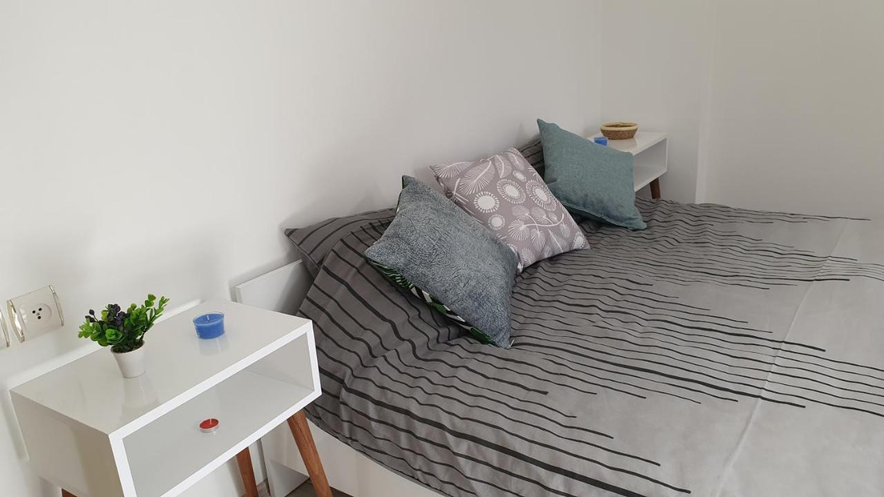 2+1 Apartm With Garden + Balcony , At Ladies Beach Kusadası Extérieur photo
