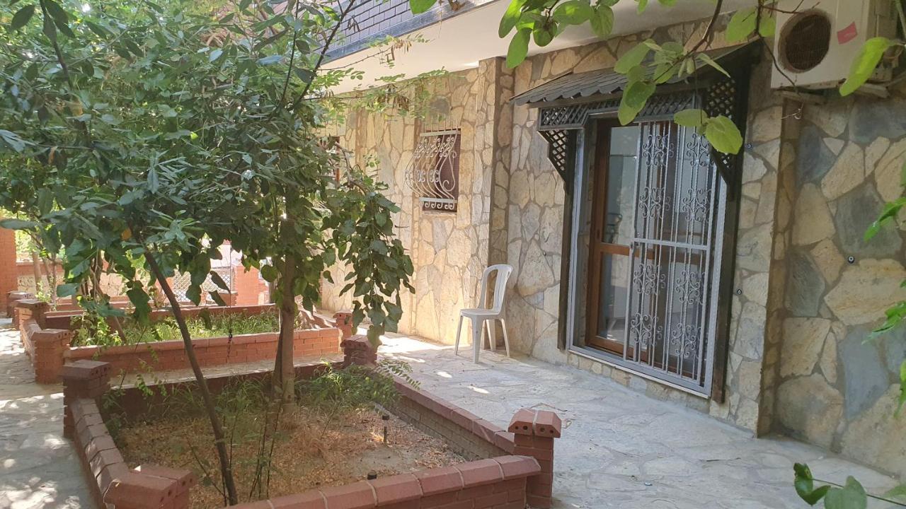 2+1 Apartm With Garden + Balcony , At Ladies Beach Kusadası Extérieur photo